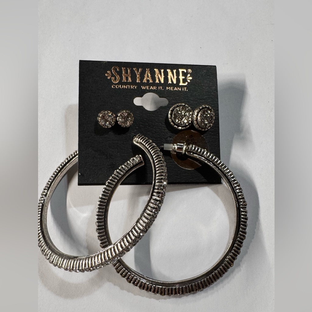 Shyanne Textured Silver Hoop And Stud Earrings 25$